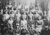 Thumbnail photograph of Woolwich Munitions factory - click to enlarge